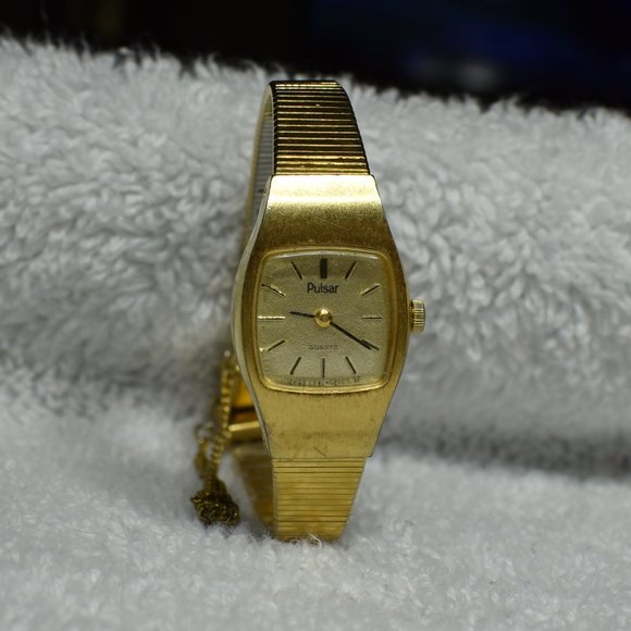 VTG Pulsar Gold Tone Quartz Watch w/ Safety Chain - Picture 10 of 15